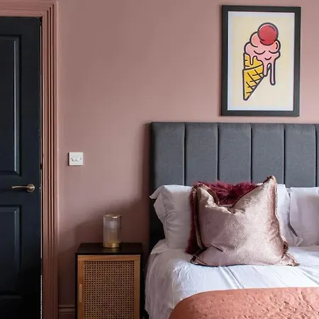 別荘 High Tide レッドカー